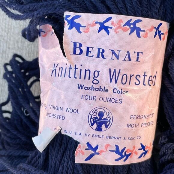 Bernat Navy Blue Yarn lot of 2 vintage virgin wool - Picture 4 of 8